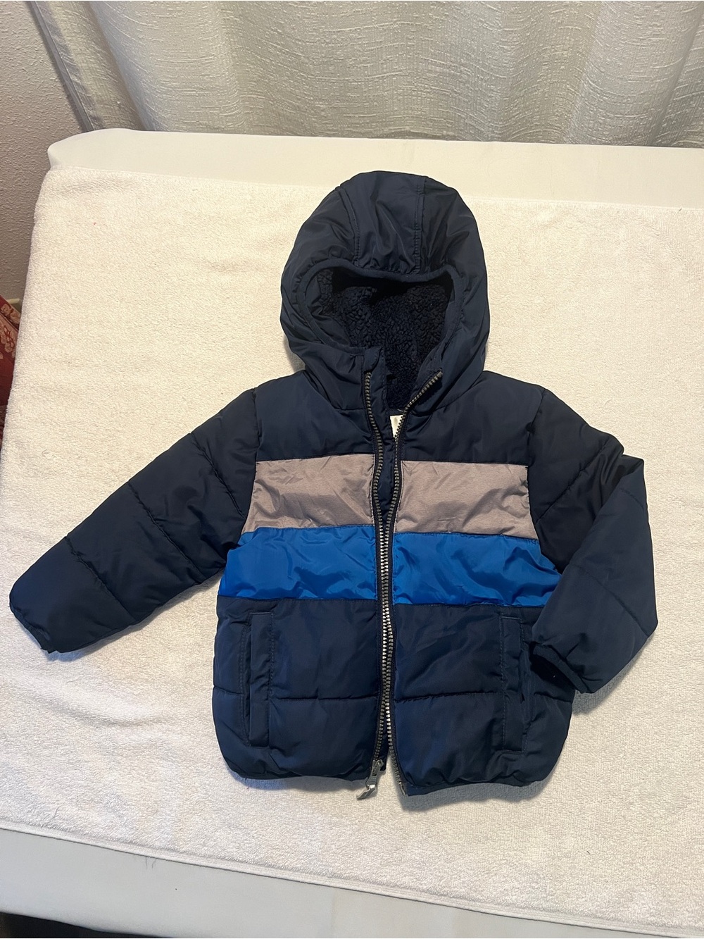 Kids members mark Puffer Jacket with Hood - Navy, Gray & Blue SIZE 2T